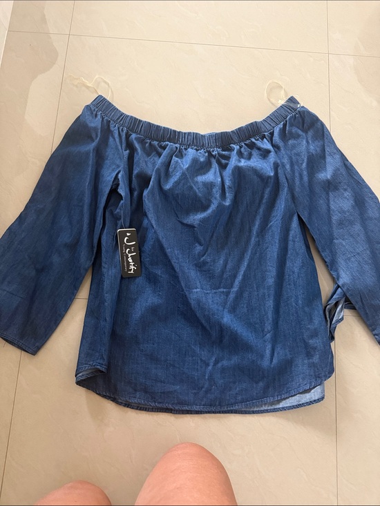 Tops - Women’s Off-Shoulder Blue Denim Top